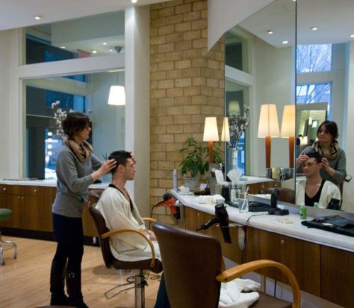 Prive Salon