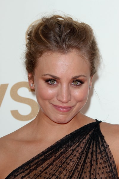 The Big Bang Theroy actress Kaley Cuoco is engaged to her boyfriend 